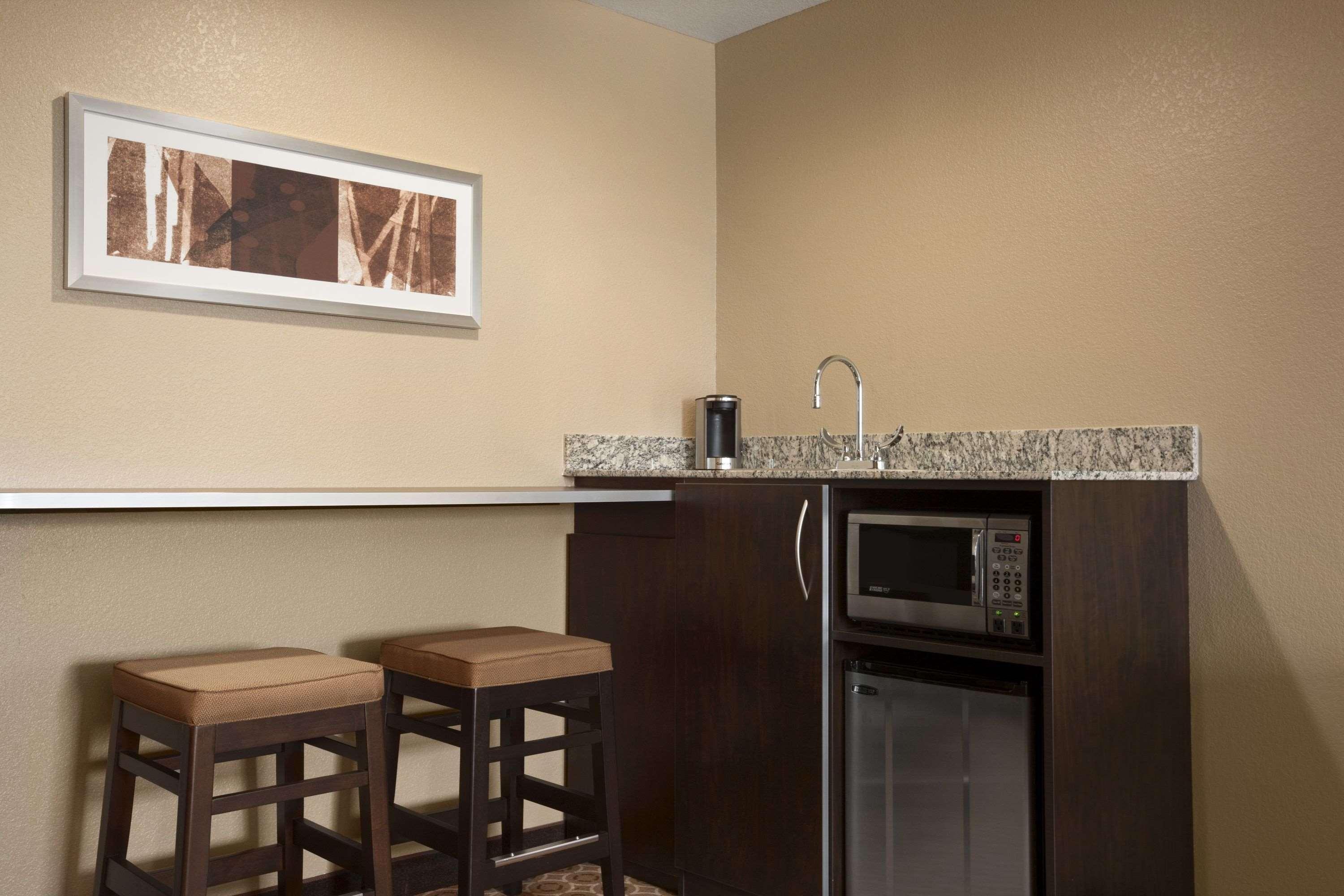 Microtel Inn And Suites Pecos Extérieur photo