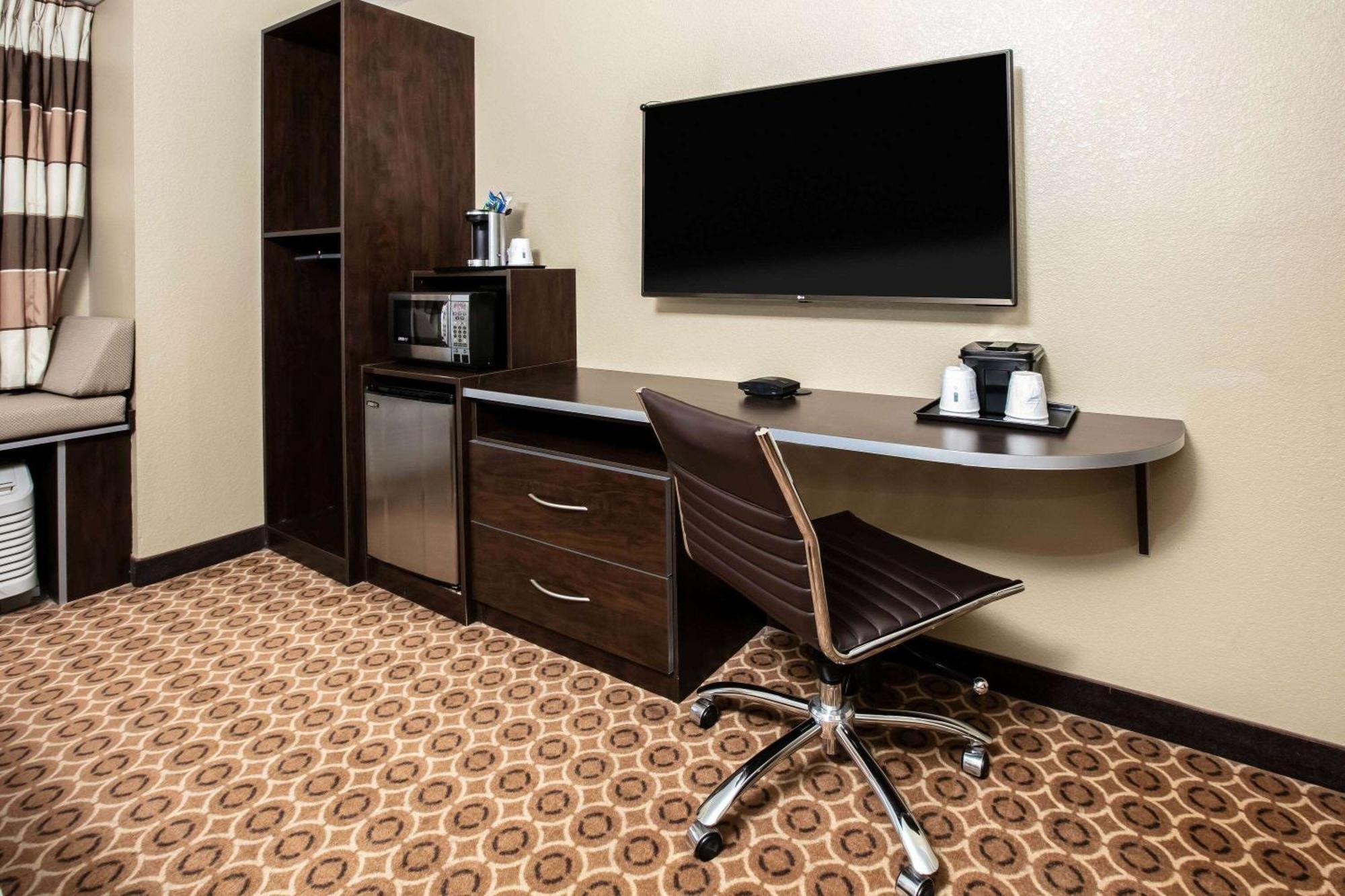 Microtel Inn And Suites Pecos Extérieur photo